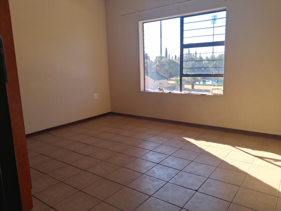 2 Bedroom Property for Sale in Potchefstroom North West